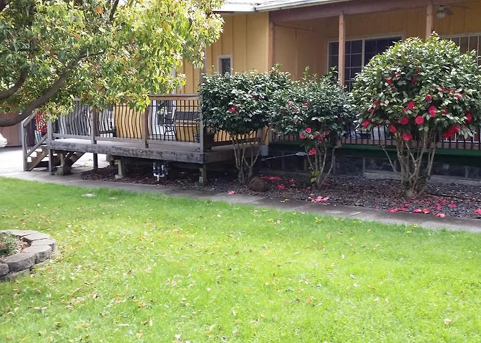 Redwood Inn Willits